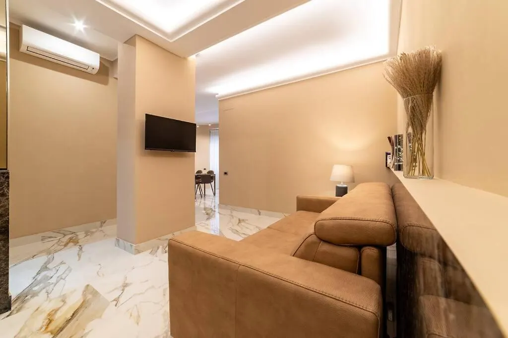 50 Gandino Deluxe Apartment Rome