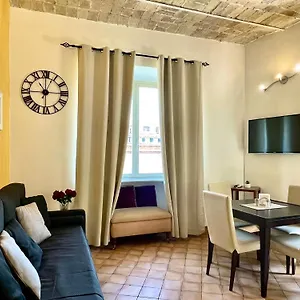 Vista San Pietro Apartment